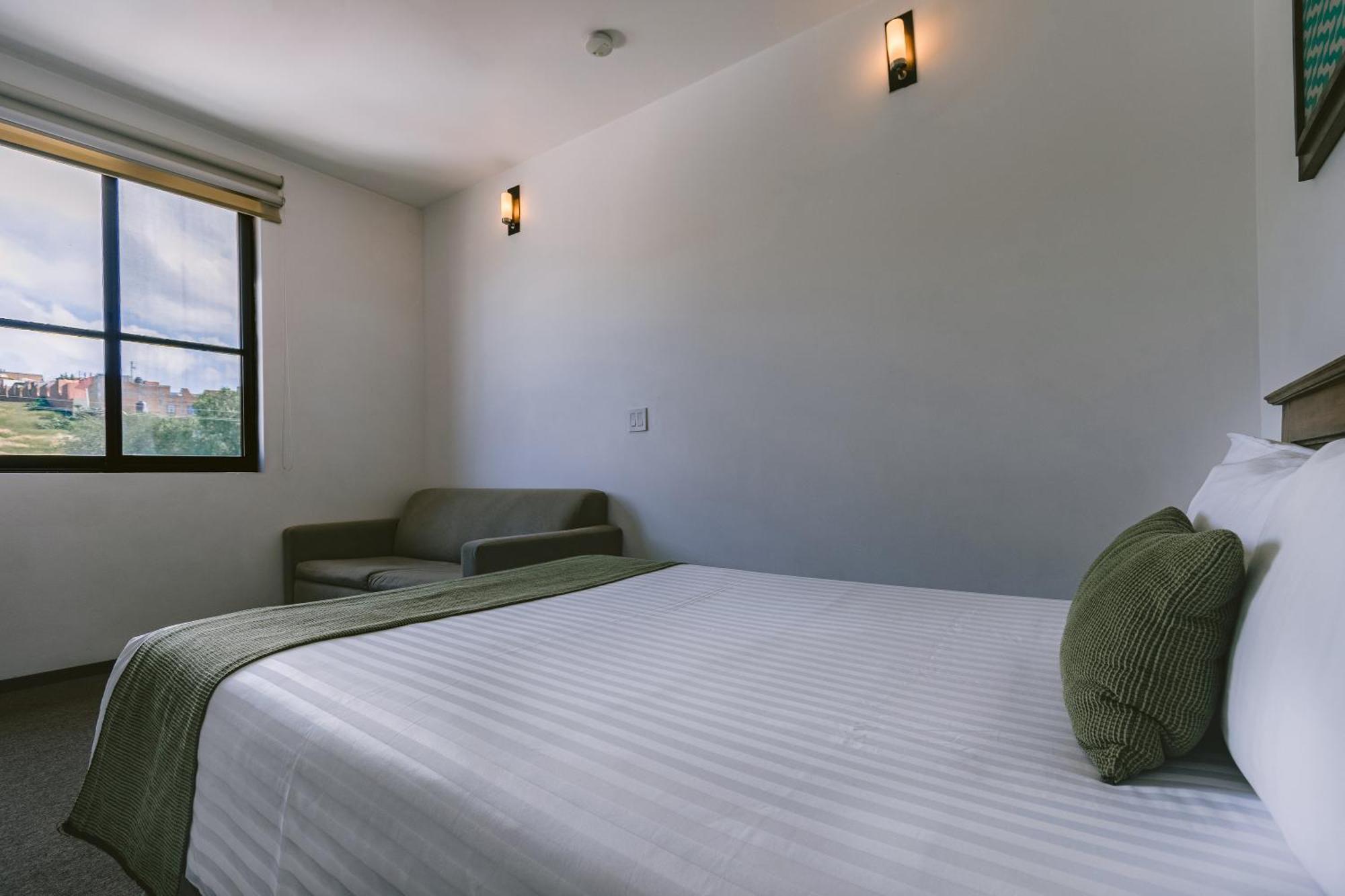 Hotel La Estacion Альенде Экстерьер фото