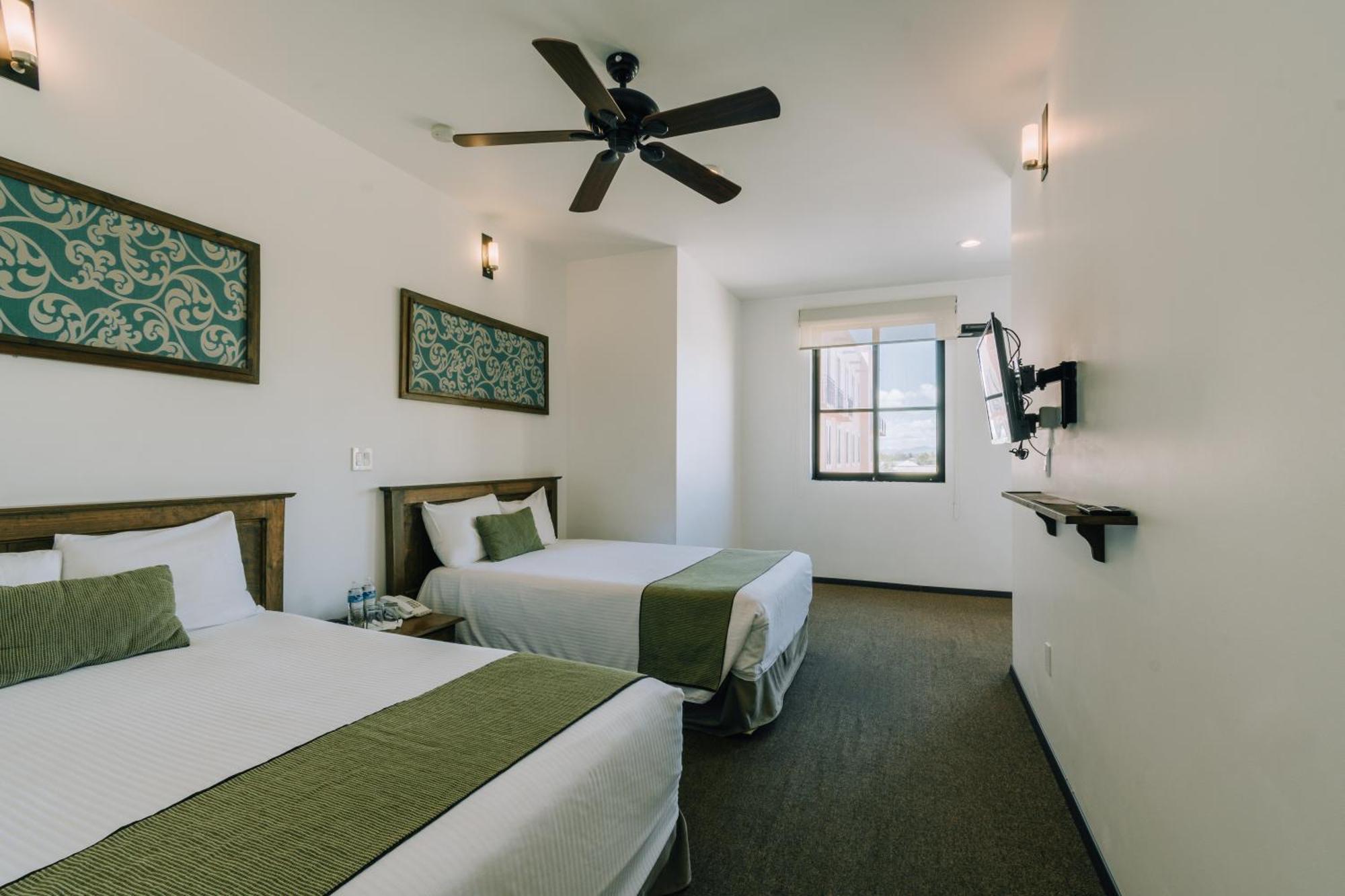 Hotel La Estacion Альенде Экстерьер фото